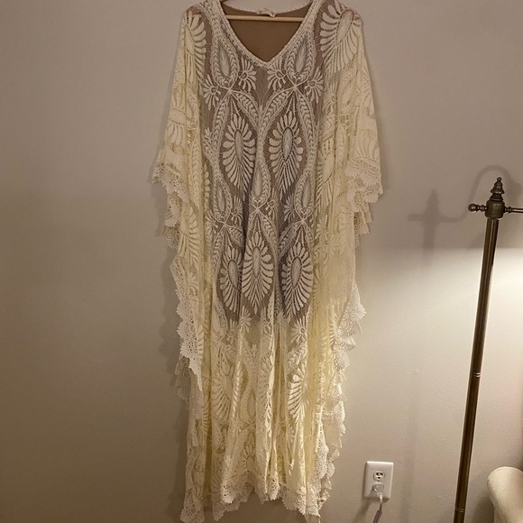 Joyfolie Dress Aluma Kaftan in Gardenia - Picture 2 of 6